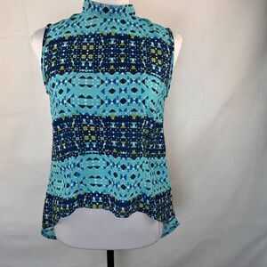 Zaiva A Ladies Blouse Sz M Floral High Crew Neck Sleeveless blue geometric print
